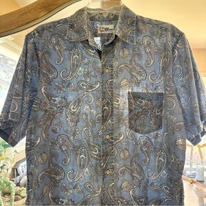 Reyn Spooner Blue and Brown Paisley Shirt 55 carton 45 polyester